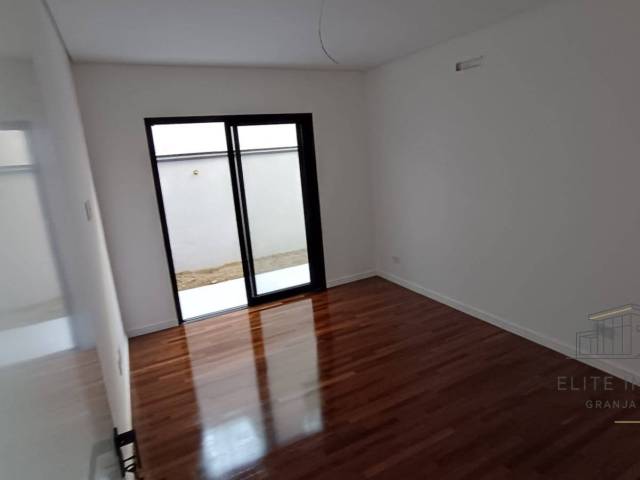 Casa para Venda em Cotia - 4