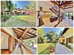 #1194 - Casa em Bolsão para Venda em Carapicuíba - SP